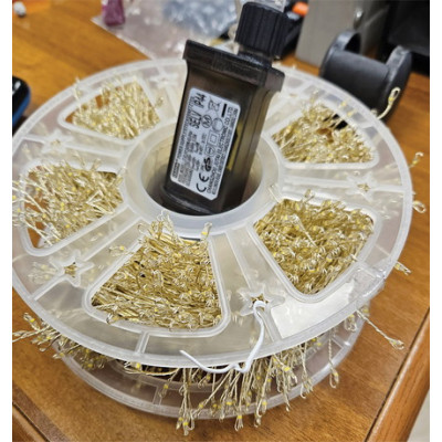 2500Led Λαμπάκια Φοίνικας  Copper Cluster Με Μετασχηματιστή Ip44 8 Προγραμμάτων ,25 Μέτρα (Kelvin: 2.500 - 3.000) , Με Καρούλι Αποθήκευσης
