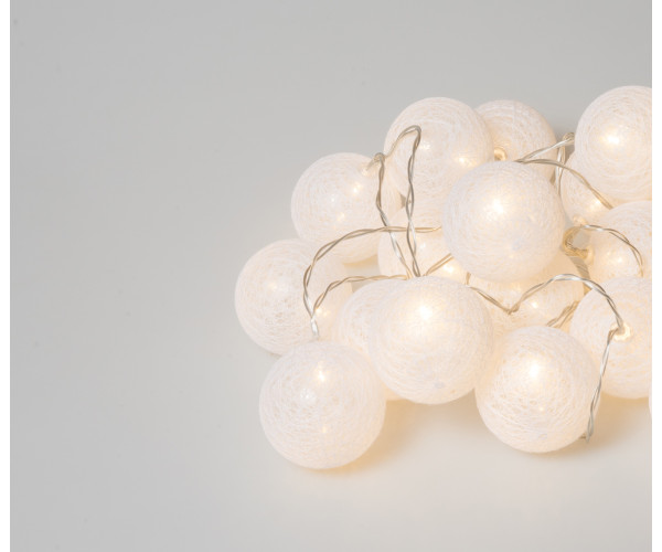 20Led Φωτάκια Σταθερά Με Μπάλες Cotton 6cm Με Μετασχηματιστή Ip44 Και Χρονοδιακόπτη 6 Ωρών Με Θερμό Φωτισμό 3 Μέτρα