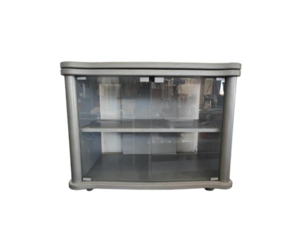 Έπιπλο TV silver βαρέου τύπου με τζάμι σε ασήμι χρώμα με ροδάκια 81x52x63h